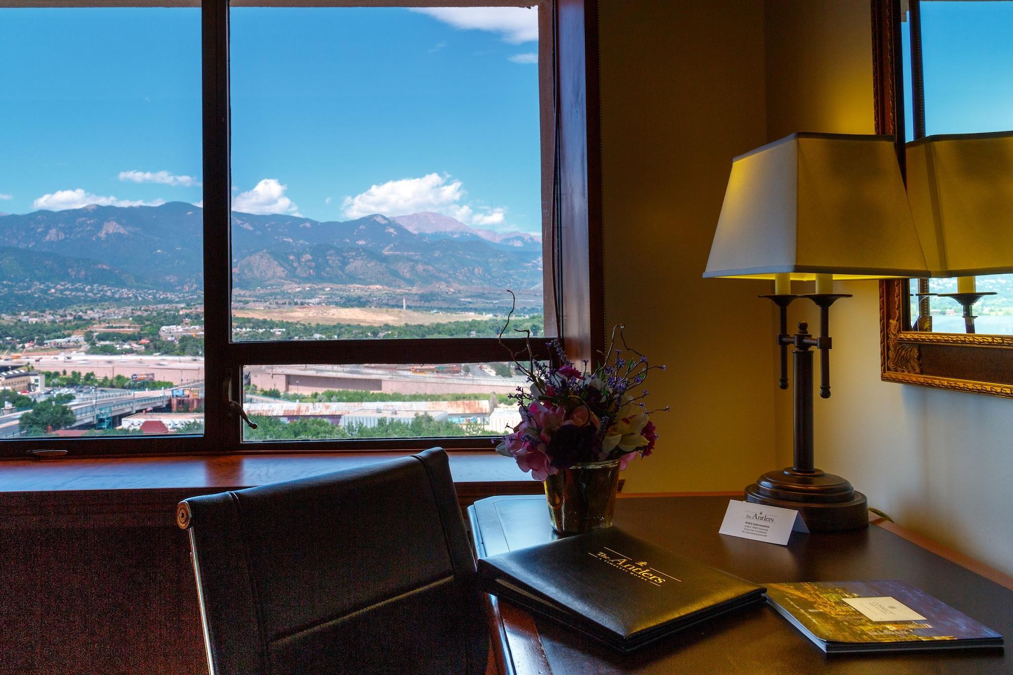 The Antlers, A Wyndham Hotel Colorado Springs Extérieur photo