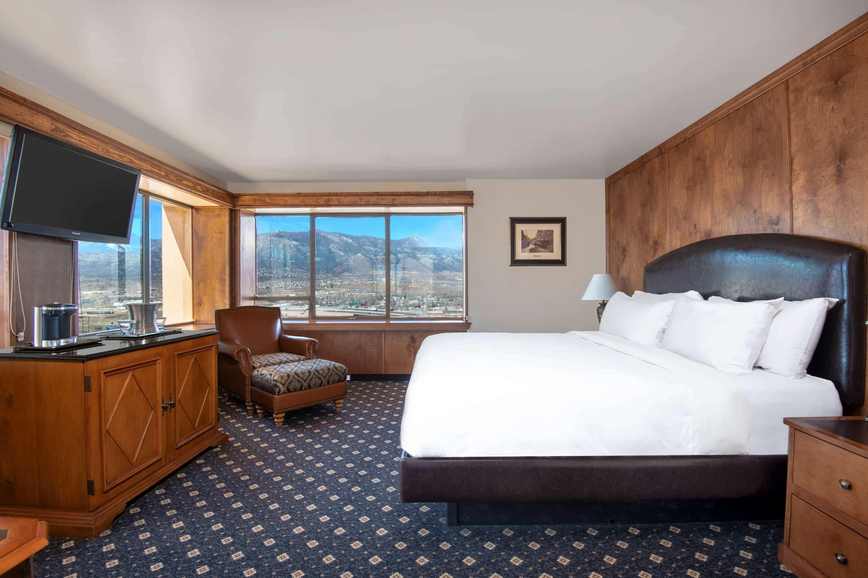 The Antlers, A Wyndham Hotel Colorado Springs Extérieur photo