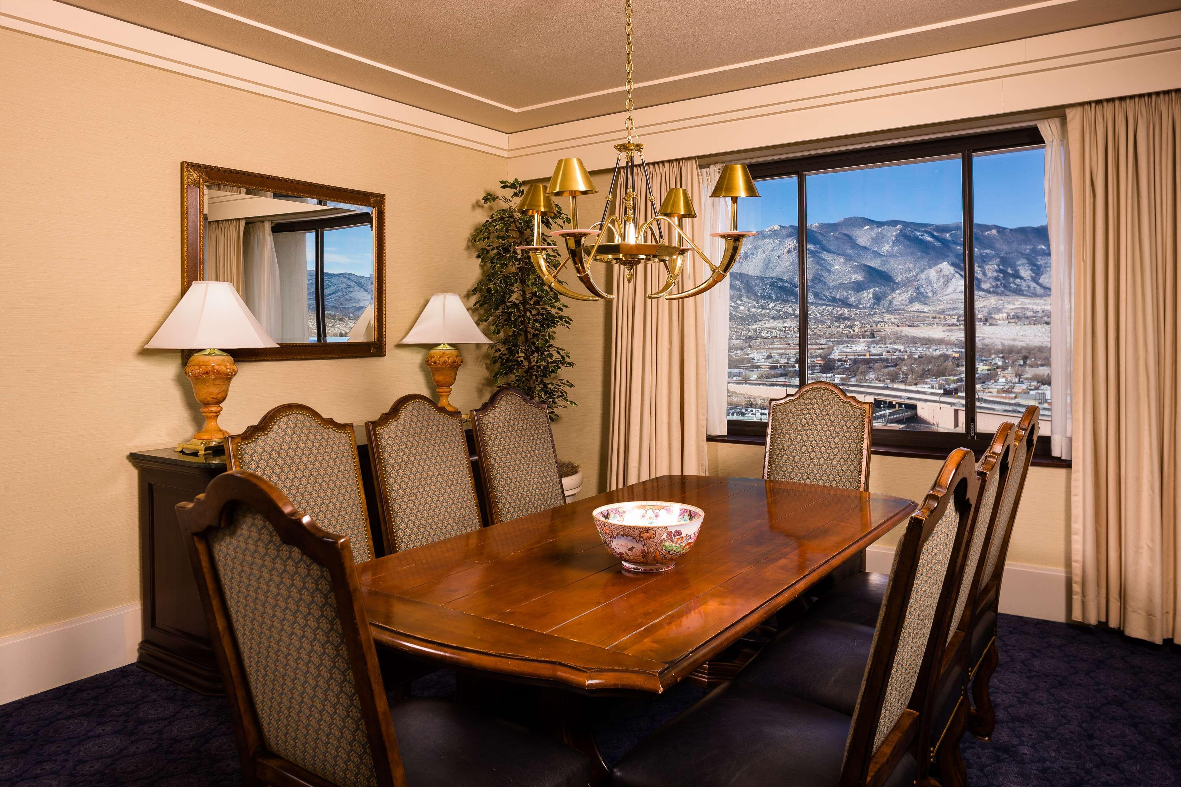 The Antlers, A Wyndham Hotel Colorado Springs Extérieur photo